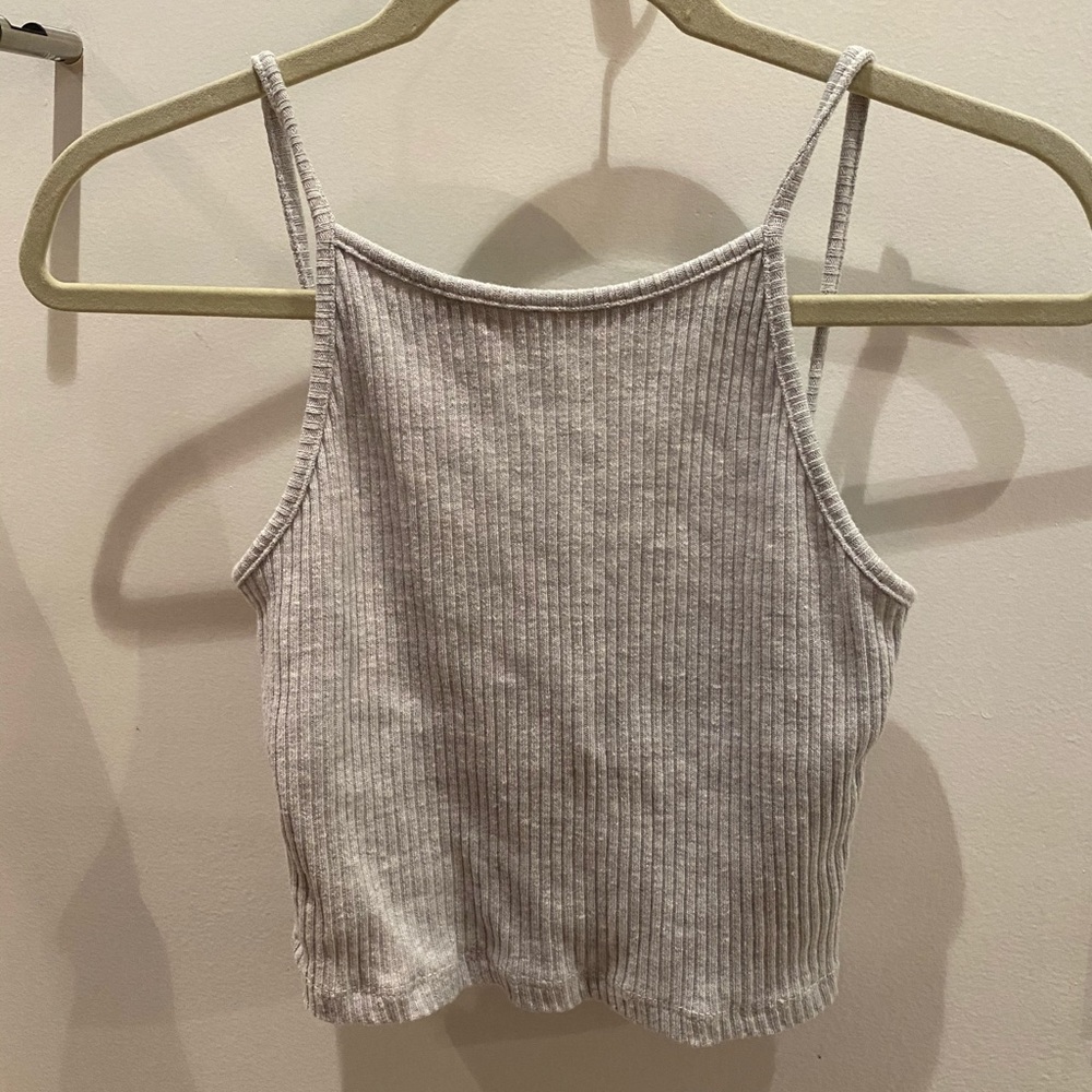 Brandy Melville grey ribbed cropped tank